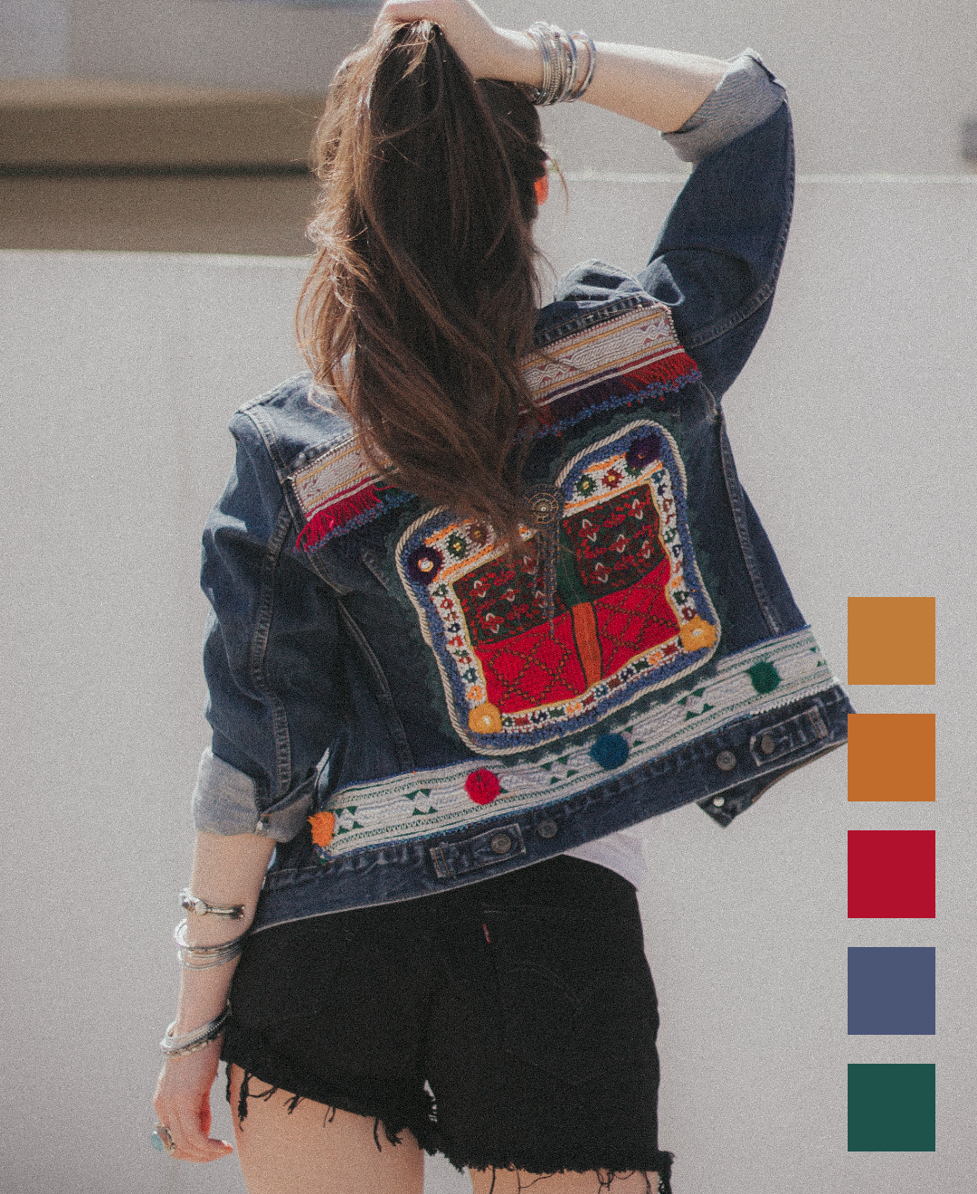 Giacca Levi's Vintage con Ricami e Ornamenti Indiani