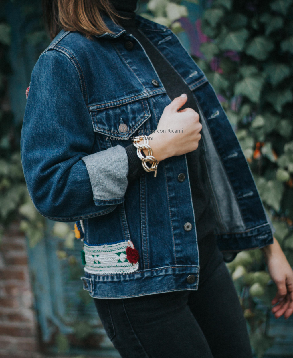 Giacca Levi's Vintage con Ricami e Ornamenti Indiani