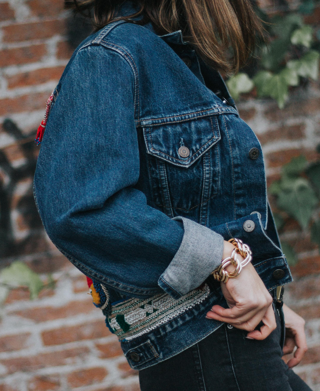Giacca Levi's Vintage con Ricami e Ornamenti Indiani